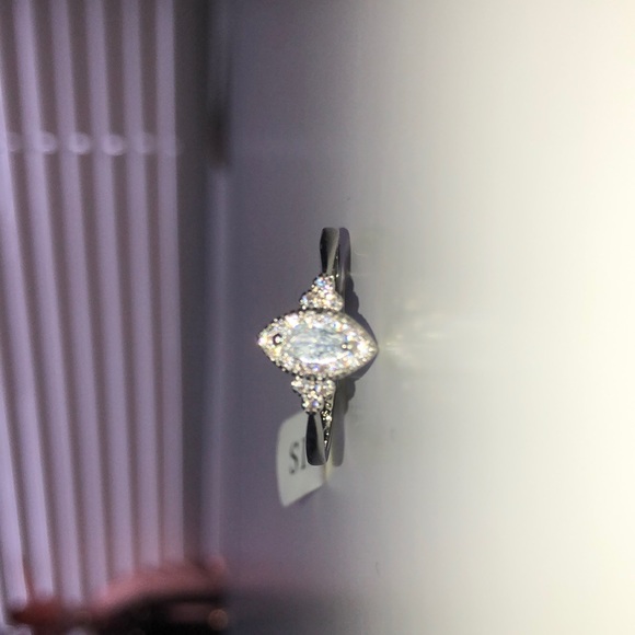 3/15$ Ring 💍 - Picture 1 of 6